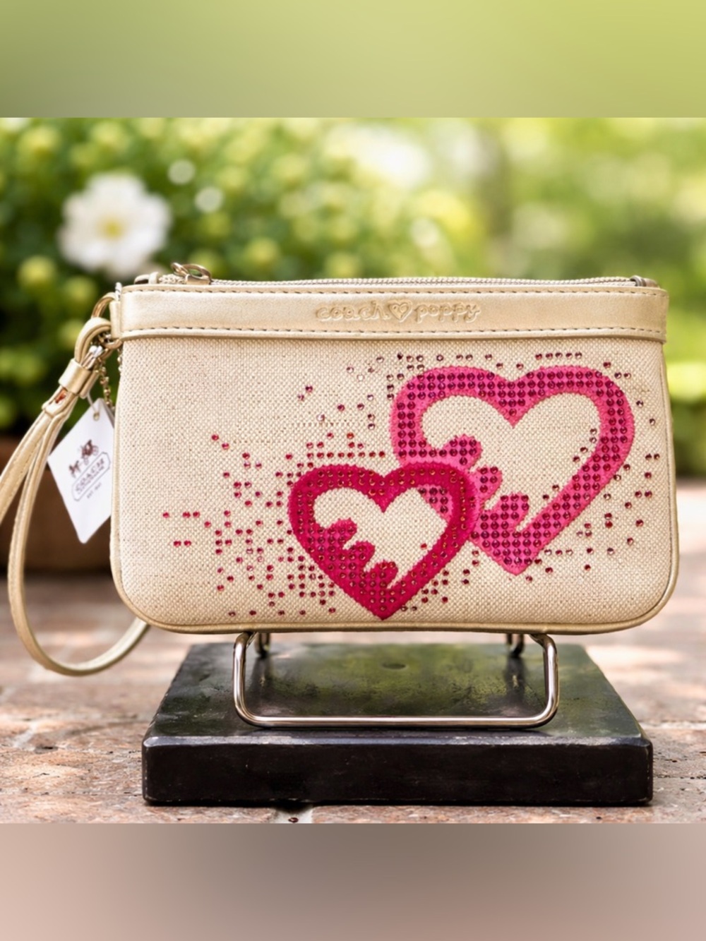 Coach Poppy Heart Wristlet Bag Limited Edition NWT